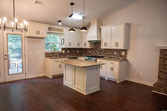 29 Prospect Trail, North Little Rock, AR 72118