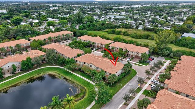 6978 Broadland Way, Coconut Creek, FL 33073