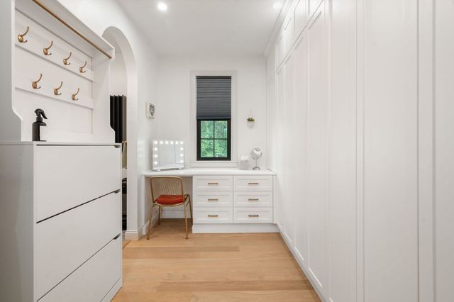 2 Leeds Street, Boston, MA 02127