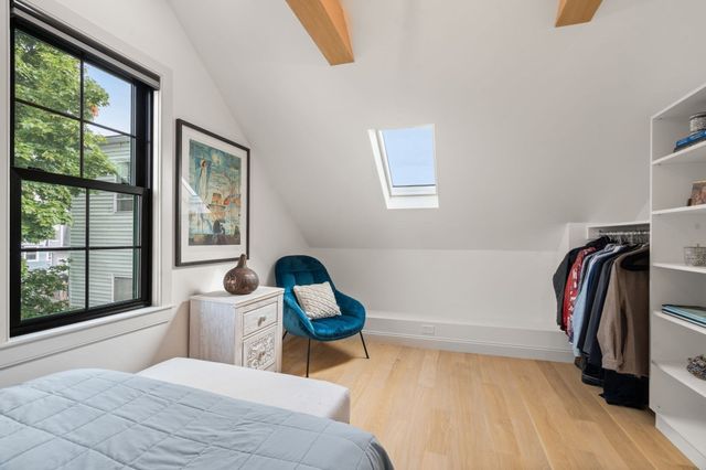 2 Leeds Street, Boston, MA 02127