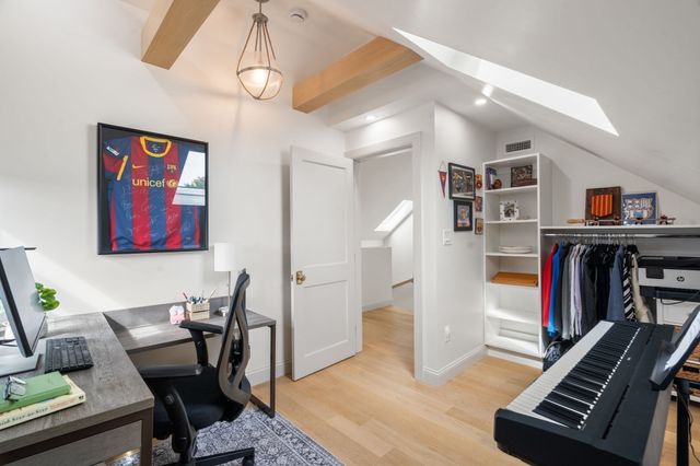 2 Leeds Street, Boston, MA 02127