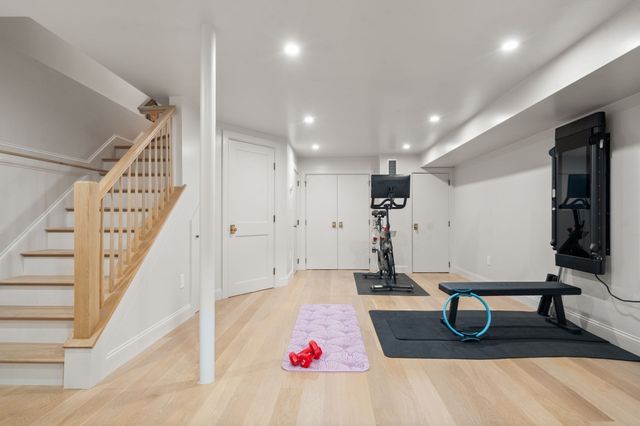 2 Leeds Street, Boston, MA 02127