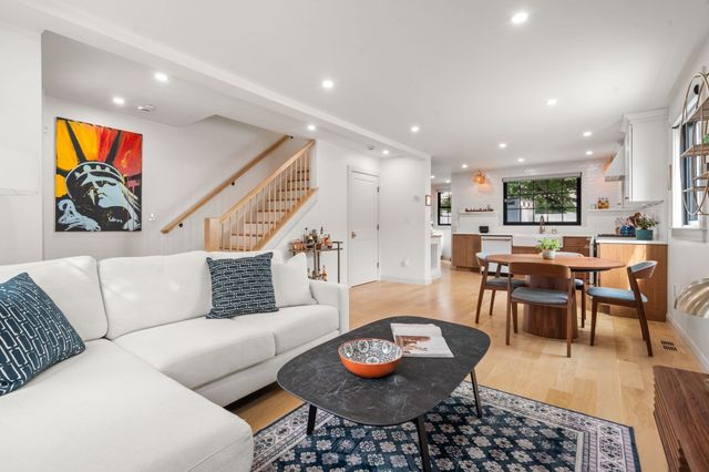 2 Leeds Street, Boston, MA 02127