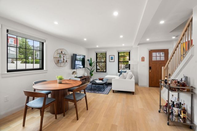 2 Leeds Street, Boston, MA 02127