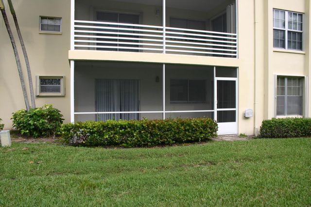 5570 Tamberlane Circle 130, Palm Beach Gardens, FL 33418