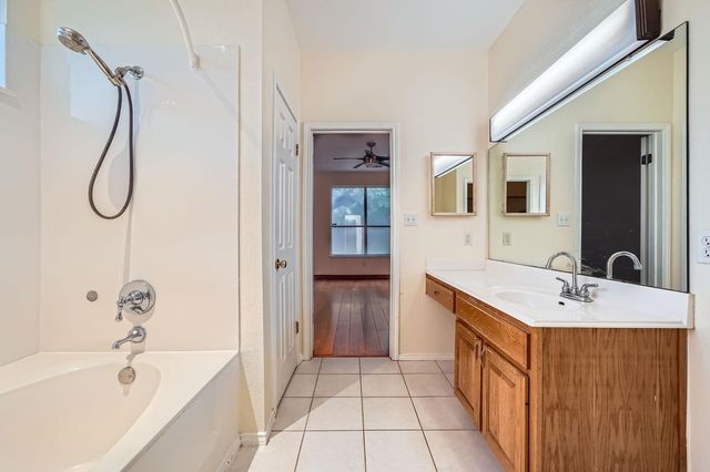 2222 Clover Ridge DR, Cedar Park, TX 78613
