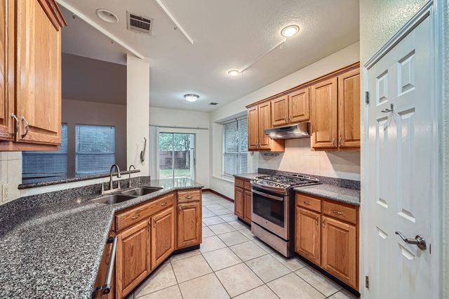 2222 Clover Ridge DR, Cedar Park, TX 78613