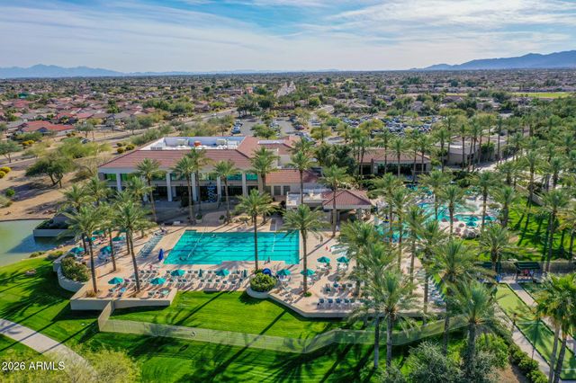 19760 N LOS ALTOS Way, Surprise, AZ 85374