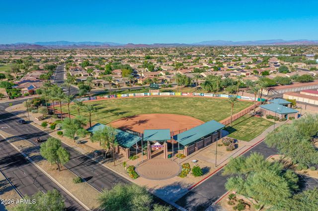 19760 N LOS ALTOS Way, Surprise, AZ 85374