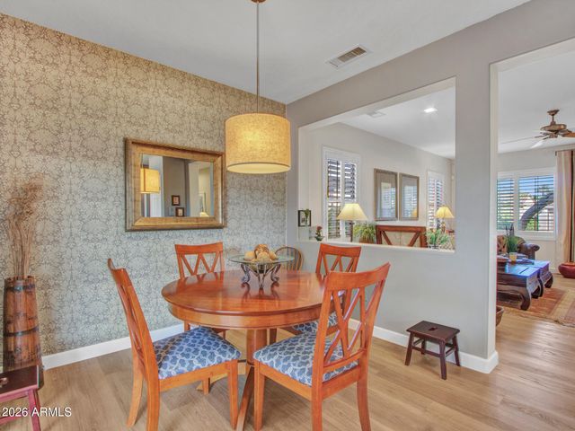 19760 N LOS ALTOS Way, Surprise, AZ 85374