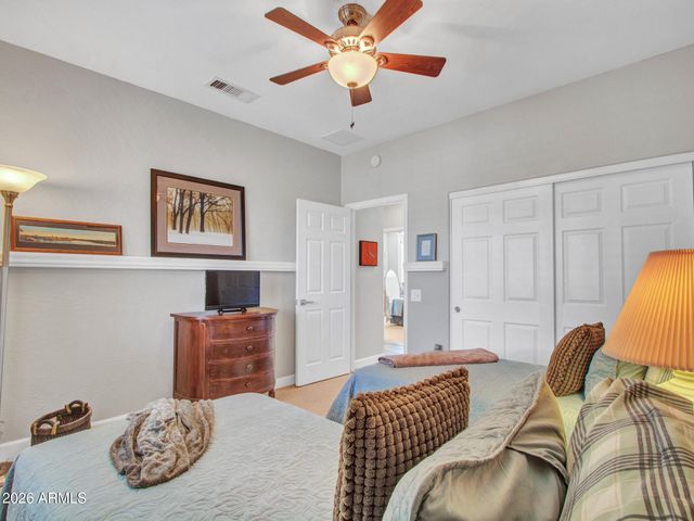 19760 N LOS ALTOS Way, Surprise, AZ 85374