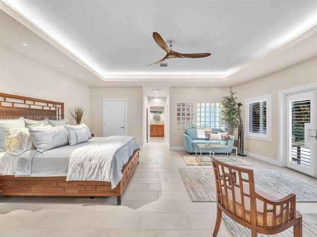 1023 Polk St, Hollywood, FL 33019