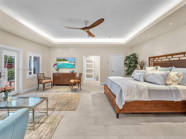 1023 Polk St, Hollywood, FL 33019