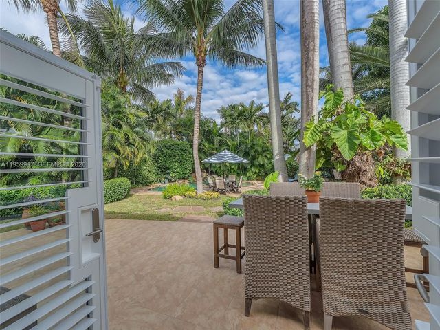 1023 Polk St, Hollywood, FL 33019