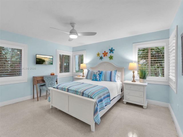 1023 Polk St, Hollywood, FL 33019