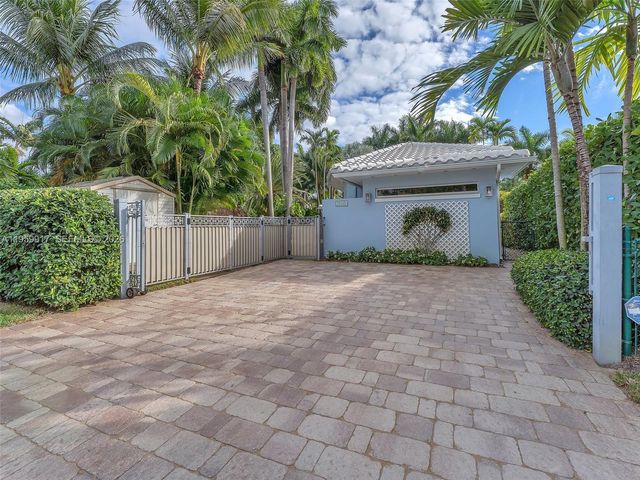 1023 Polk St, Hollywood, FL 33019