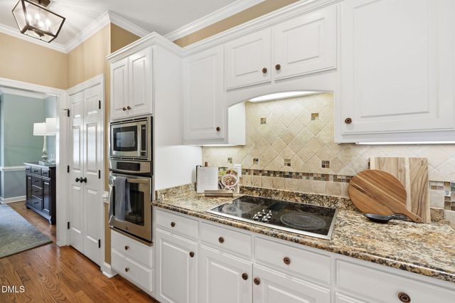 102 Southglen Drive, Cary, NC 27518
