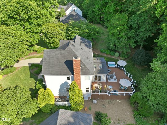 102 Southglen Drive, Cary, NC 27518