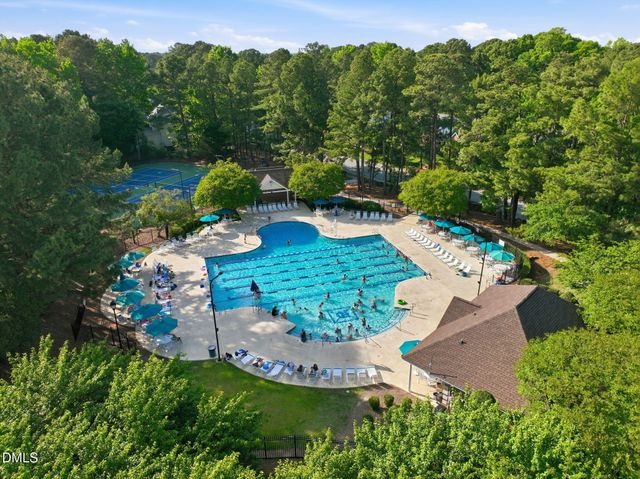 102 Southglen Drive, Cary, NC 27518