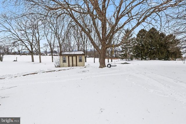 1565 OLD MOUNTAIN RD, Wellsville, PA 17365