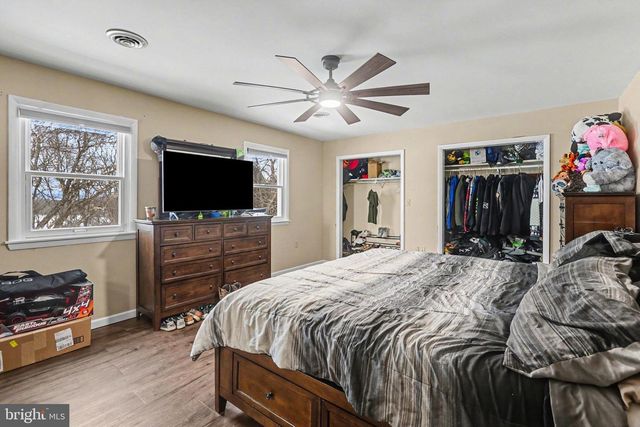 1565 OLD MOUNTAIN RD, Wellsville, PA 17365