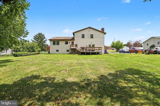 1565 OLD MOUNTAIN RD, Wellsville, PA 17365