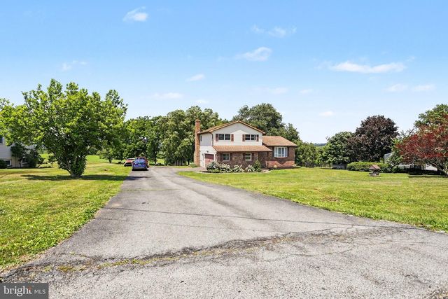 1565 OLD MOUNTAIN RD, Wellsville, PA 17365