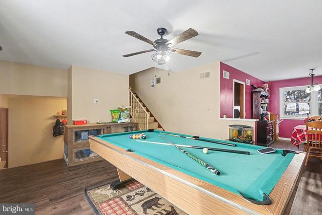 1565 OLD MOUNTAIN RD, Wellsville, PA 17365