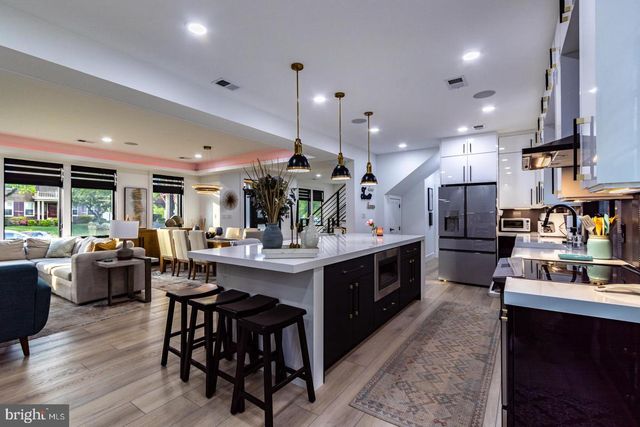 13821 LEIGHFIELD ST, Chantilly, VA 20151