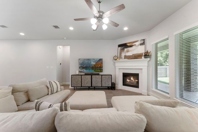 228 W Netleaf Court, Montgomery, TX 77316