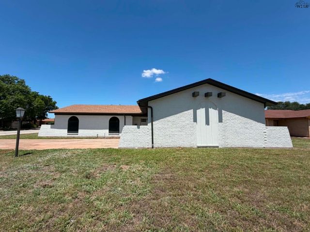 1 BRANDY LANE, Wichita Falls, TX 76306