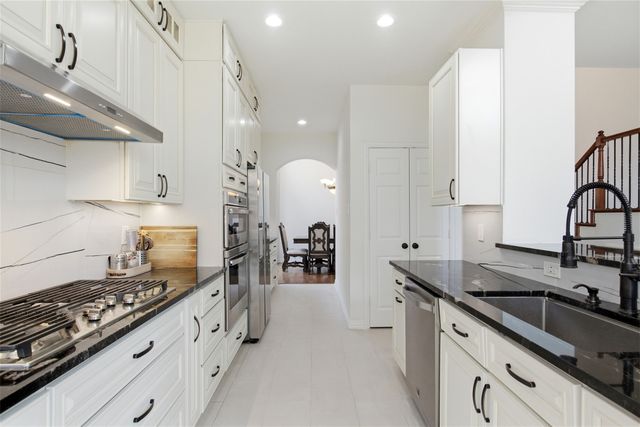 811 Rushmore Drive, Allen, TX 75002