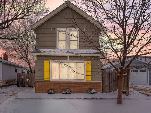 454 Michigan Street, Saint Paul, MN 55102