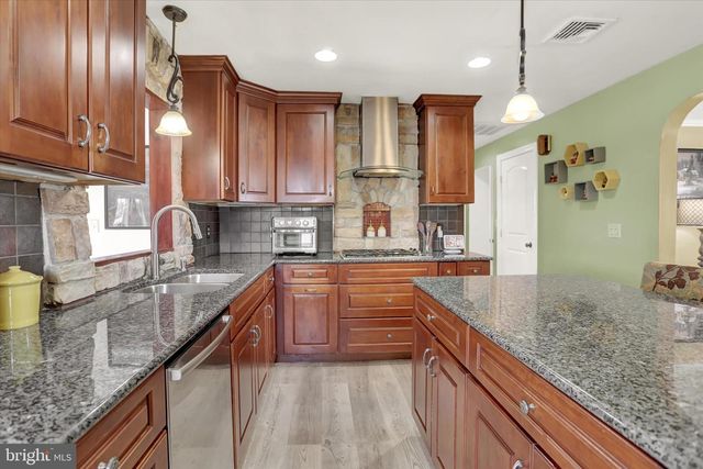 344 RIDGE AVE, Middletown, PA 17057