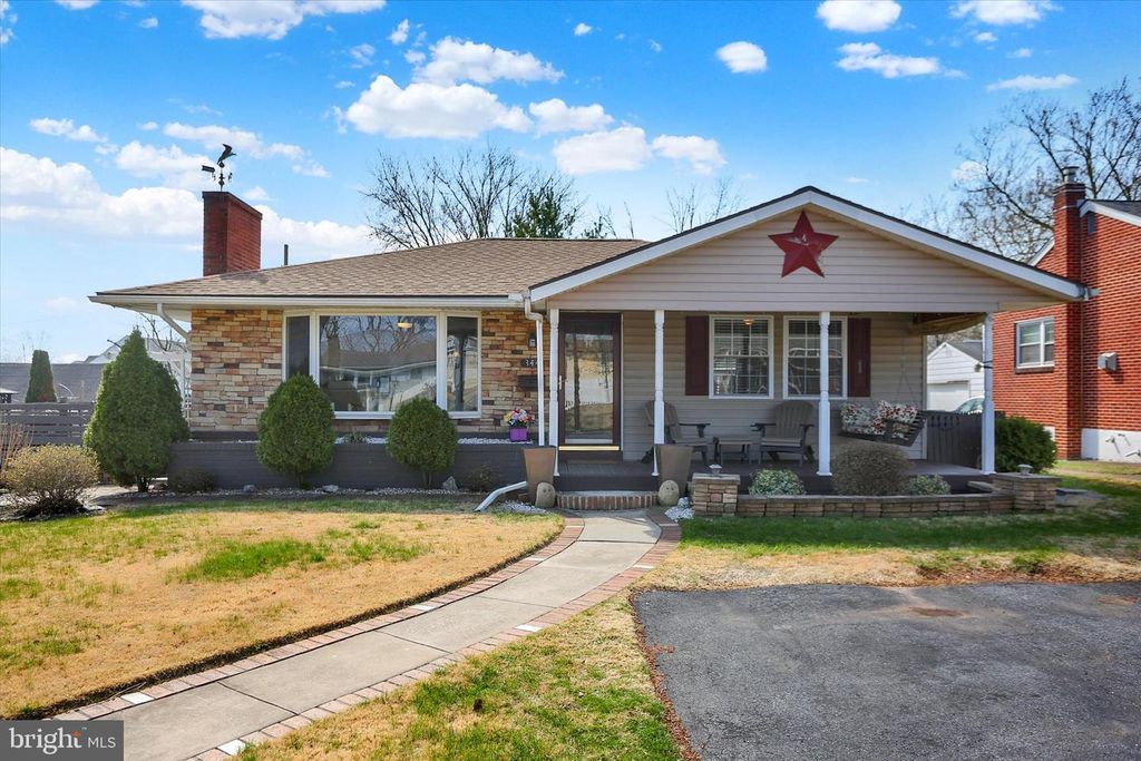 344 RIDGE AVE, Middletown, PA 17057