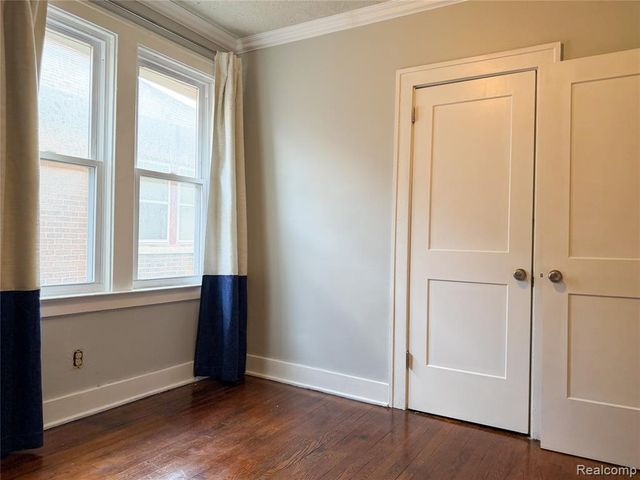 2710 Clements Street, Detroit, MI 48238
