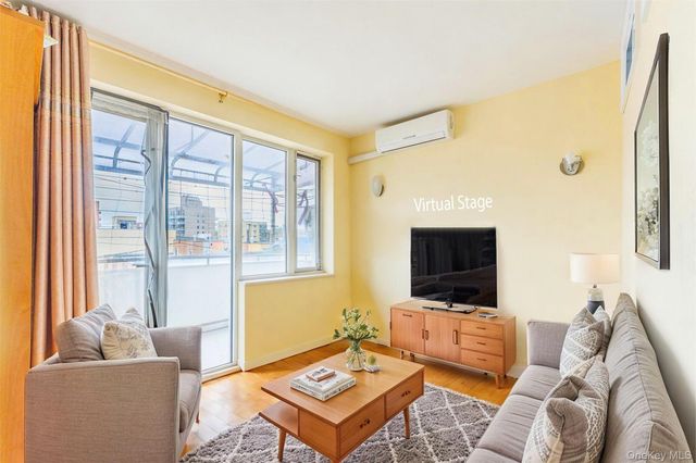 136-21 Latimer Place 6E, Flushing, NY 11354