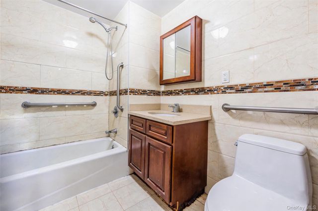 136-21 Latimer Place 6E, Flushing, NY 11354