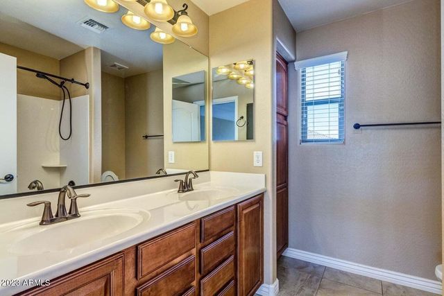 4031 E Casitas Del Rio Drive, Phoenix, AZ 85050