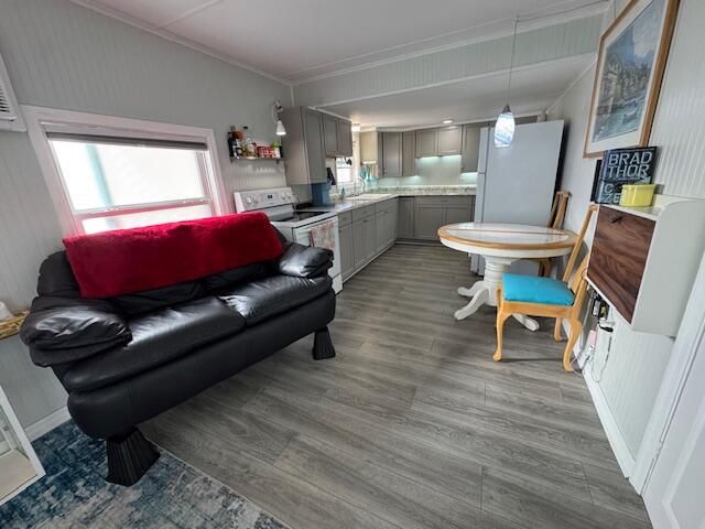 2023 St Lucie Blvd 163, Fort Pierce, FL 34946