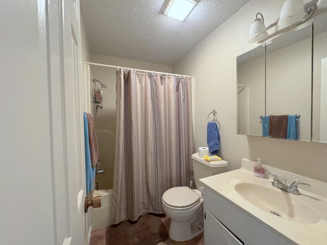27 Miramichee Drive, Hardy, AR 72542