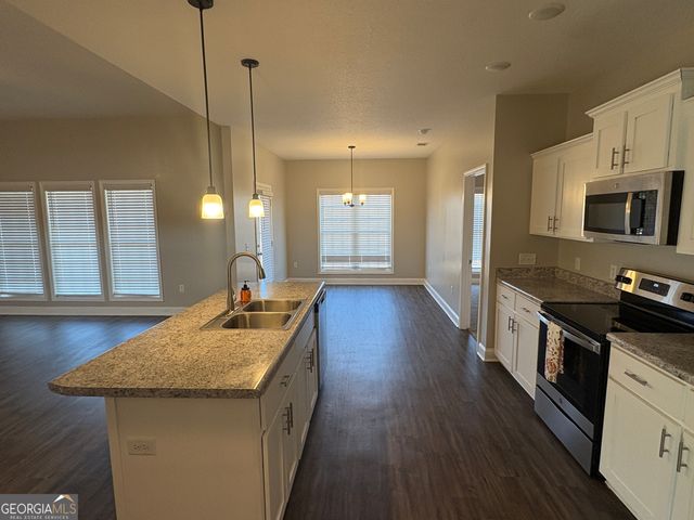 317 Old Rockdale Drive, Statesboro, GA 30461