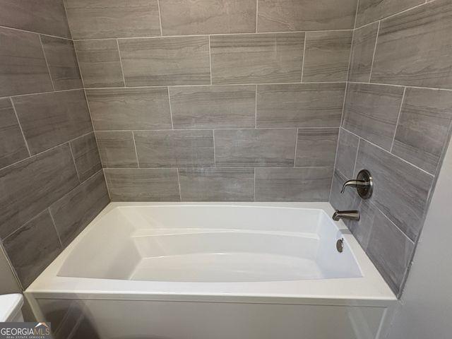 317 Old Rockdale Drive, Statesboro, GA 30461