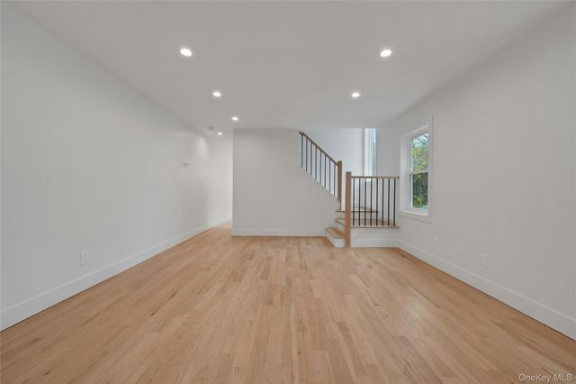 278 Washington Avenue South, Pleasantville, NY 10570