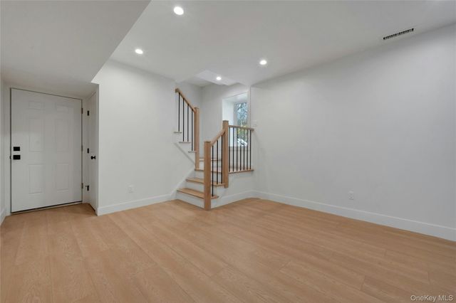 278 Washington Avenue South, Pleasantville, NY 10570