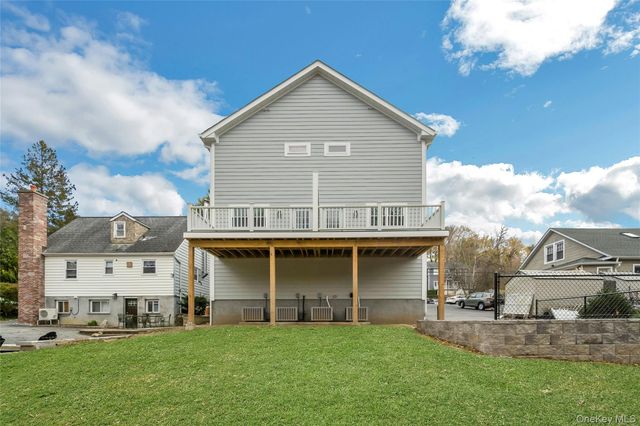 278 Washington Avenue South, Pleasantville, NY 10570