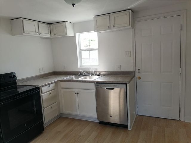 603 Mckinney Street, Farmersville, TX 75442