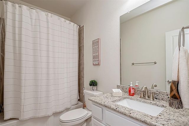 2226 Blakely Grove Lane, Richmond, TX 77469