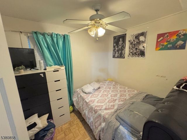 206 N 6Th St, Prospect Park Boro, NJ 07508