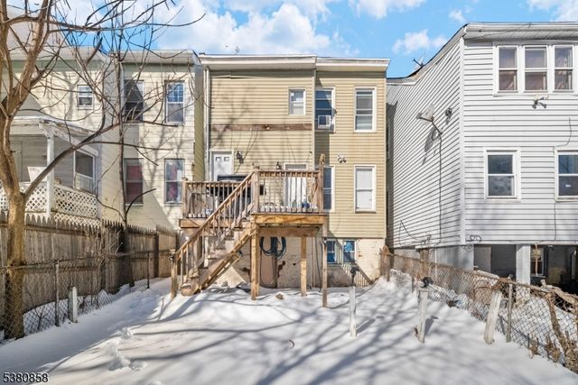 206 N 6Th St, Prospect Park Boro, NJ 07508